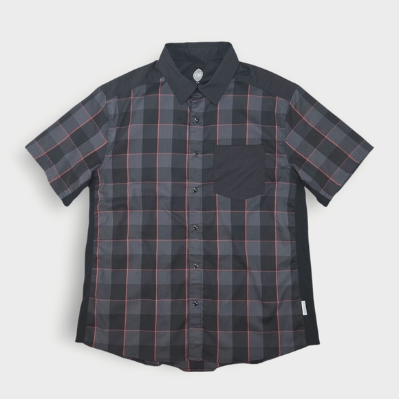 Club Ride Shirt Mens Medium Black Stripe Short Sleeve Button Up Outdoors Pocket - Picture 2 of 11